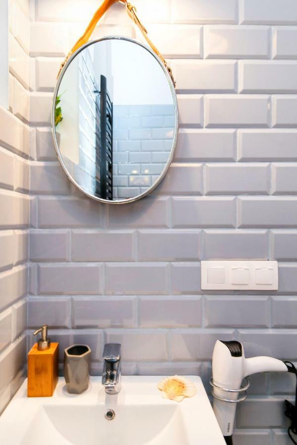 Berg Apartament Red Obok Starego Miasta 格但斯克 外观 照片