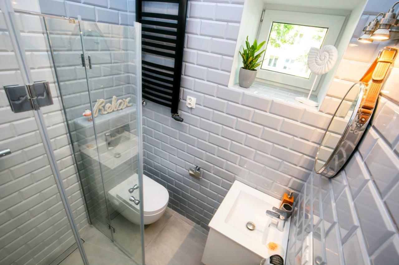 Berg Apartament Red Obok Starego Miasta 格但斯克 外观 照片